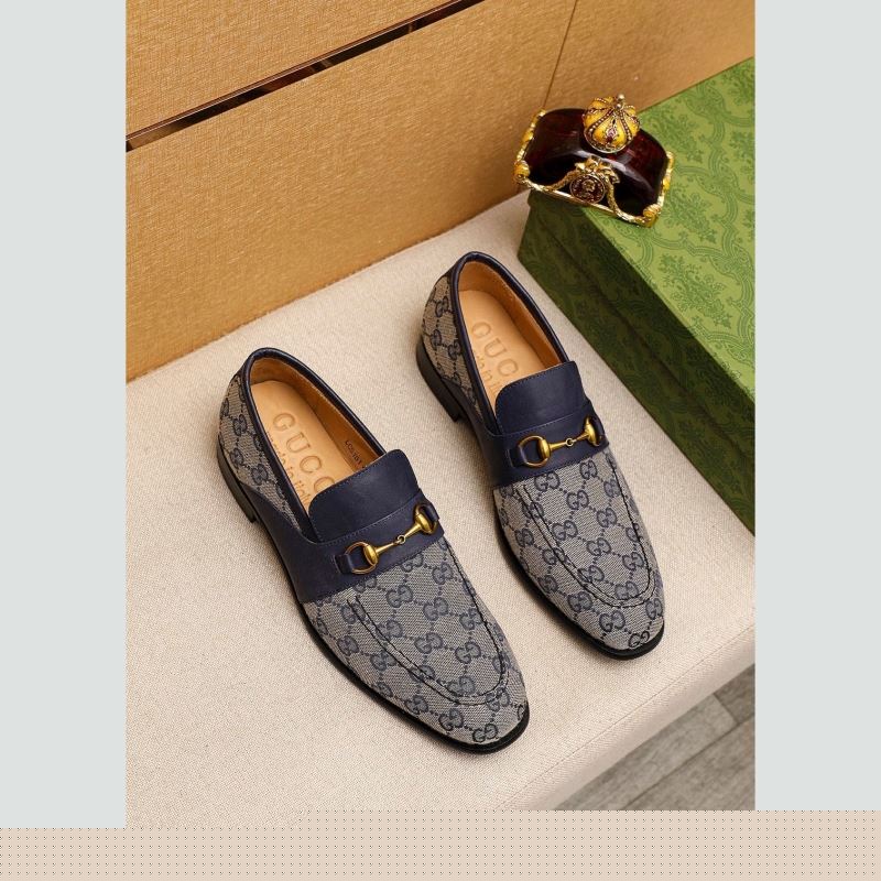 G*u*i leather shoes
